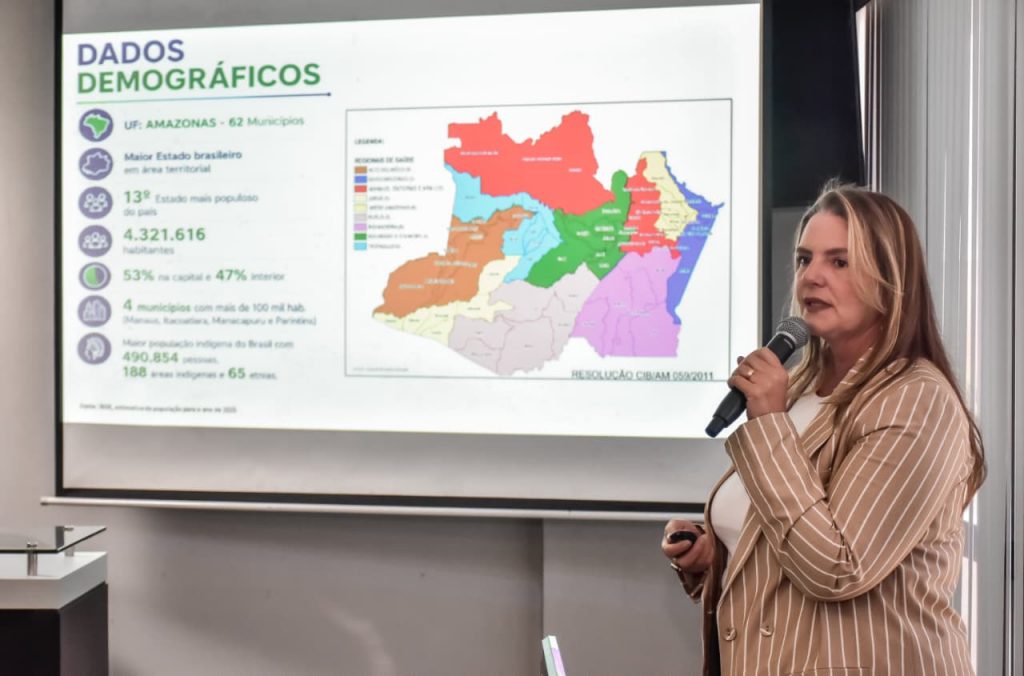 Secretária de Saúde, Nayara Maksoud (Reprodução/SES-AM)