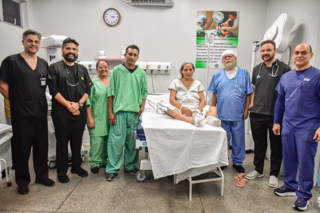 Amazonense dá à luz trigêmeos e parto raro reúne mais de 15 profissionais