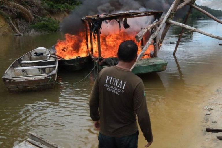 Governo Federal contabiliza 10 mil operações de combate ao garimpo na terra Yanomami