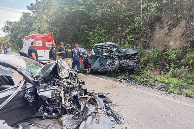Acidente na BR-174 deixa vítima morta e outras feridas na manhã deste sábado