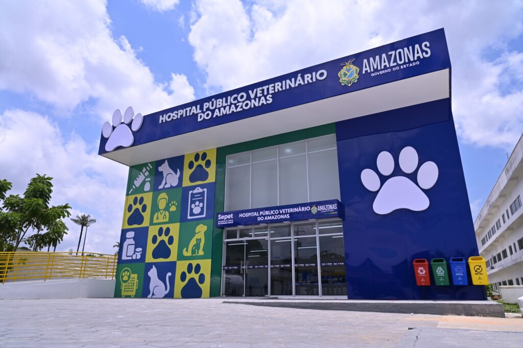 Governador Roberto Cidade oficializa novo secretário de proteção animal do AM