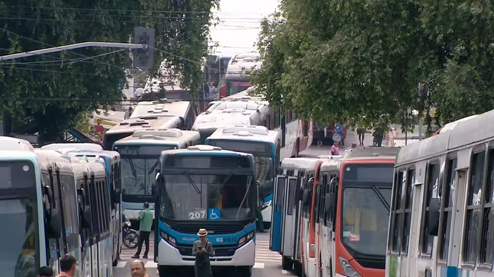 Paralisação do transporte coletivo é cancelada em Manaus