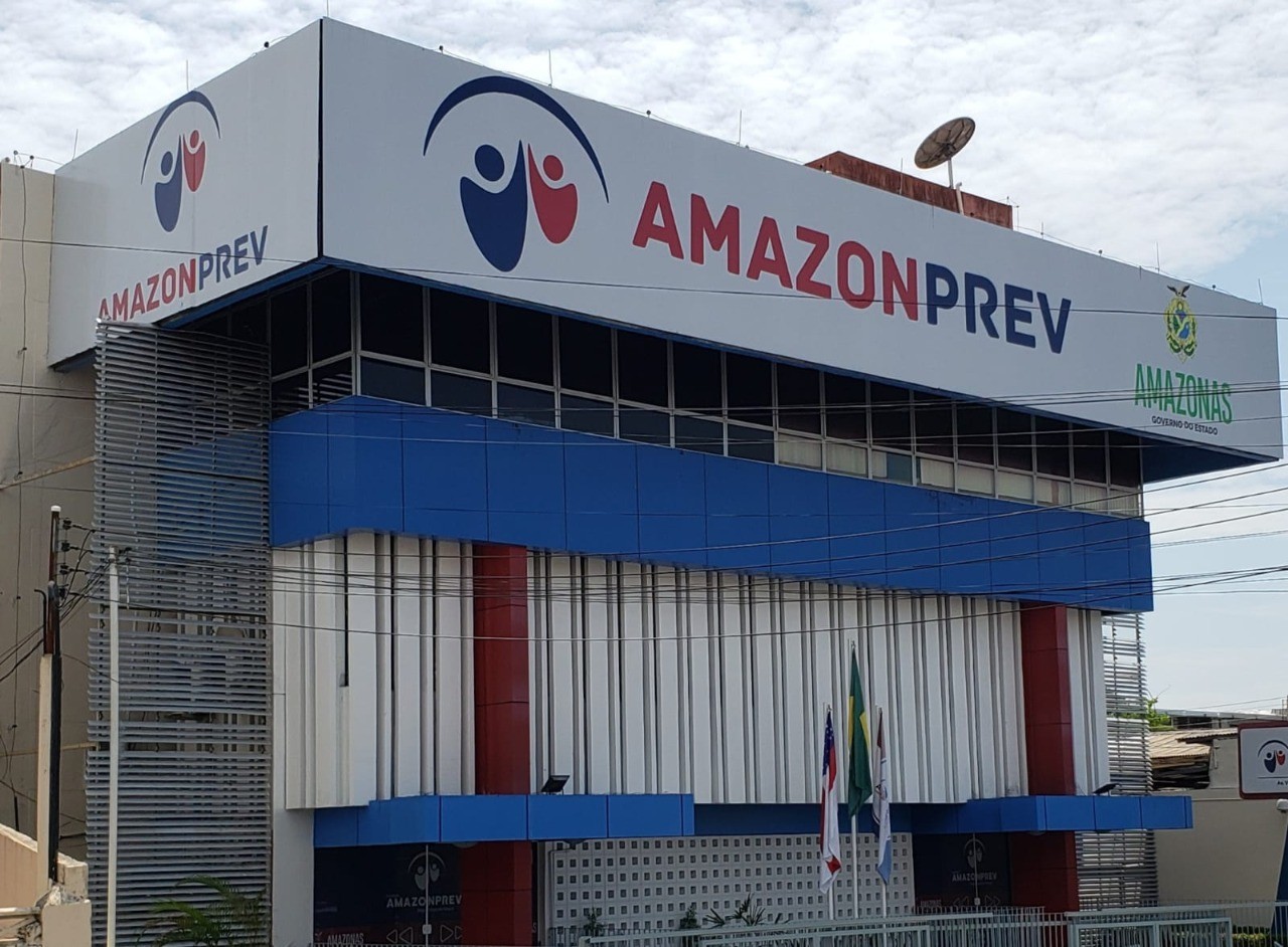 Deputados cobram responsabilização por perdas na Amazonprev após saída de diretor
