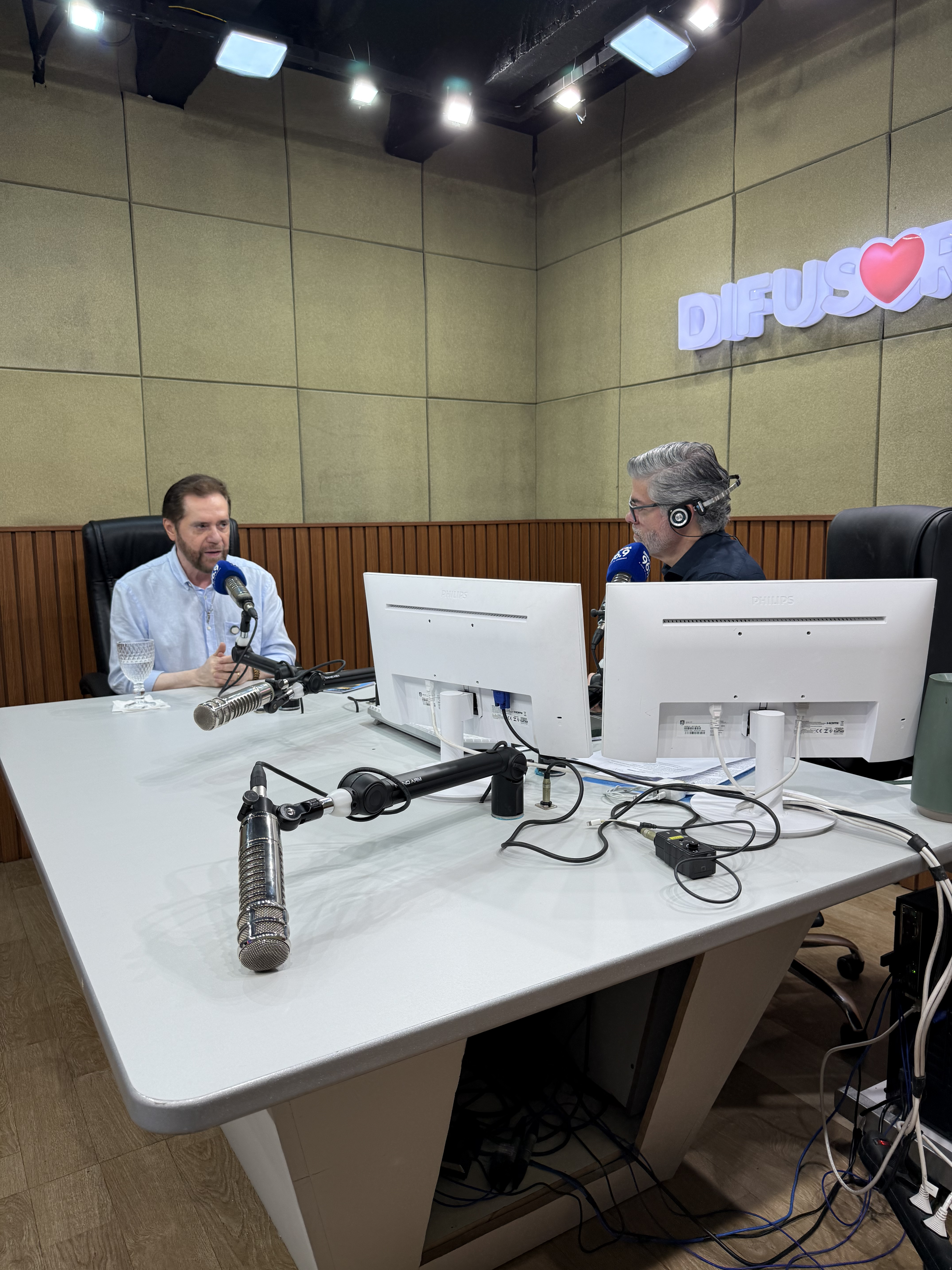 Plínio Valério chama ONGs de “poder paralelo” e defende mandato para ministros do STF