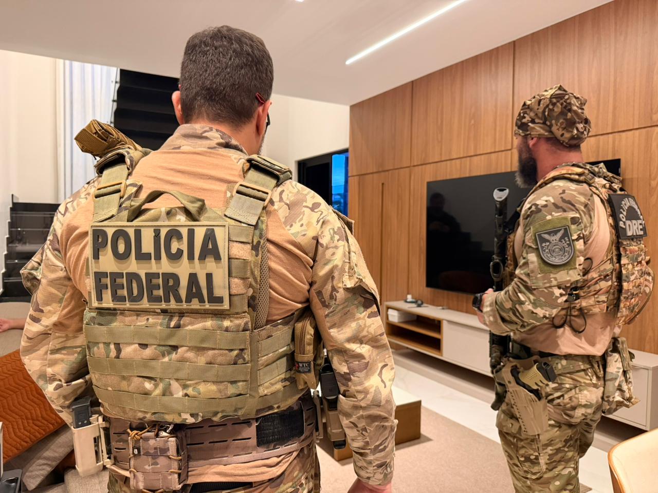 Policial civil é preso pela PF em operação que apura roubo de mais de 70 kg de ouro em Manaus