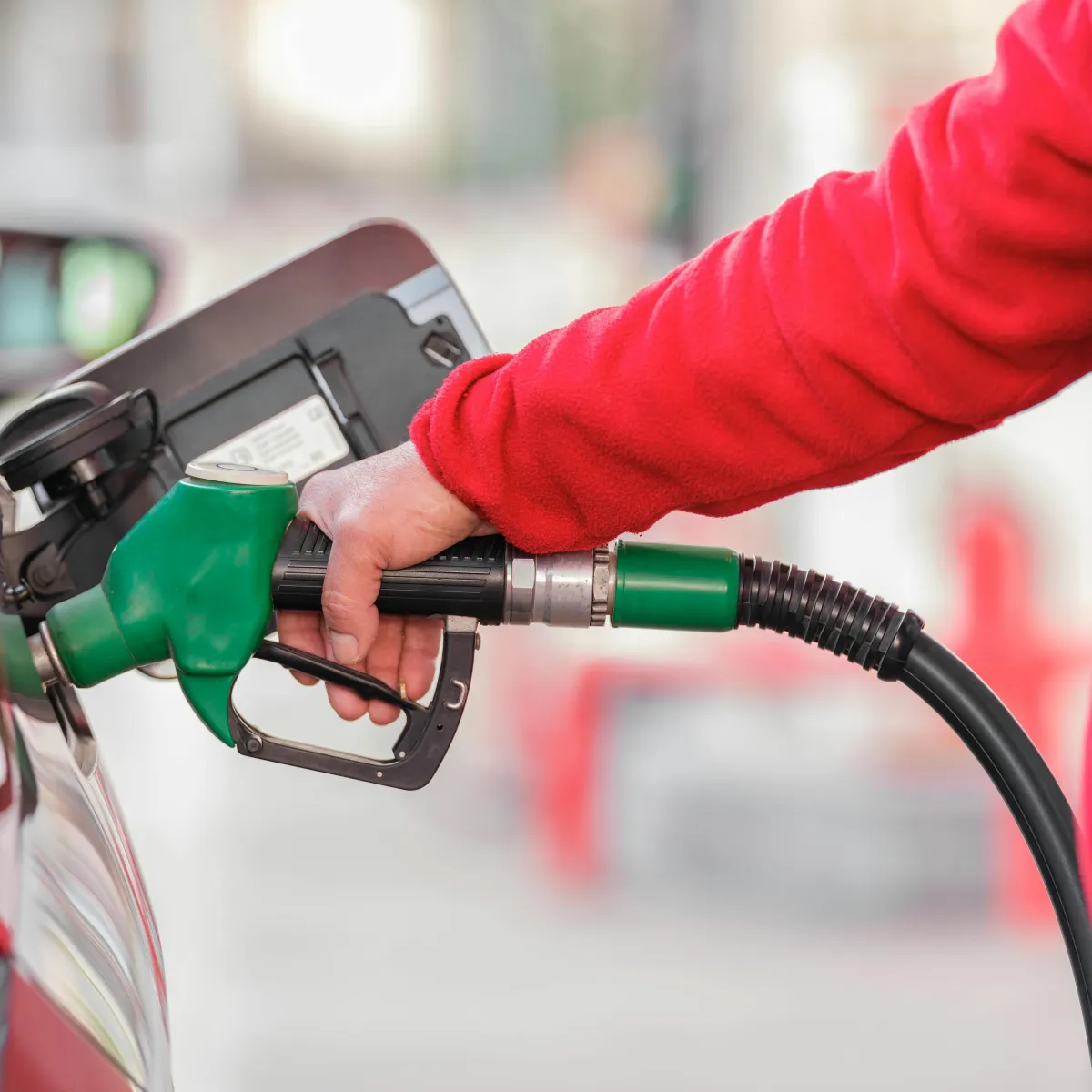 Preço da gasolina sobe para distribuidoras e aumento já é sentido pelo consumidor em Manaus