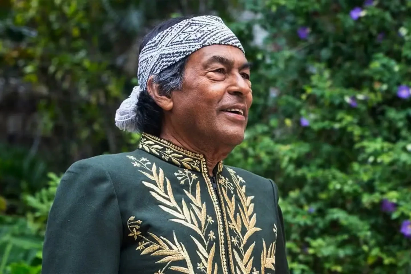 Em entrevista, Ailton Krenak defende medicina indígena: “A floresta é a nossa farmácia viva”  