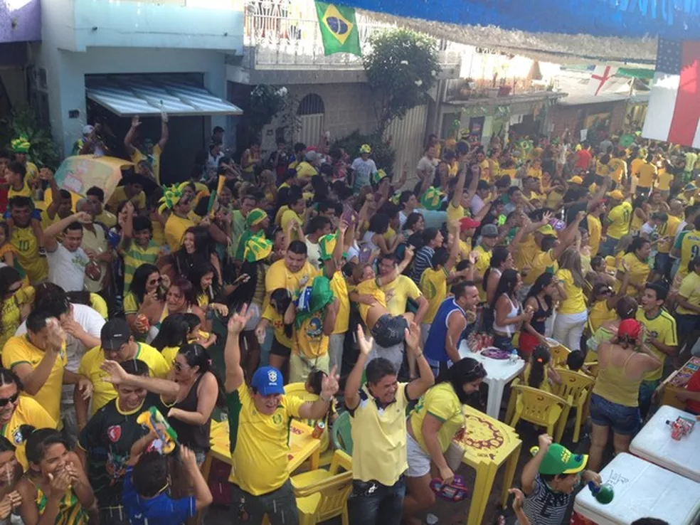 Estado decreta ponto facultativo na segunda-feira (29) por causa do jogo do Brasil