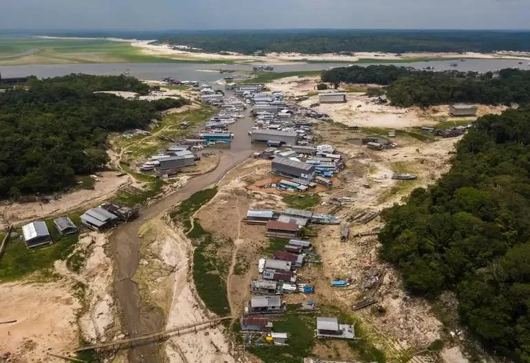 Com previsão de seca severa, empresas de navegação pedem redução de impostos sobre combustível