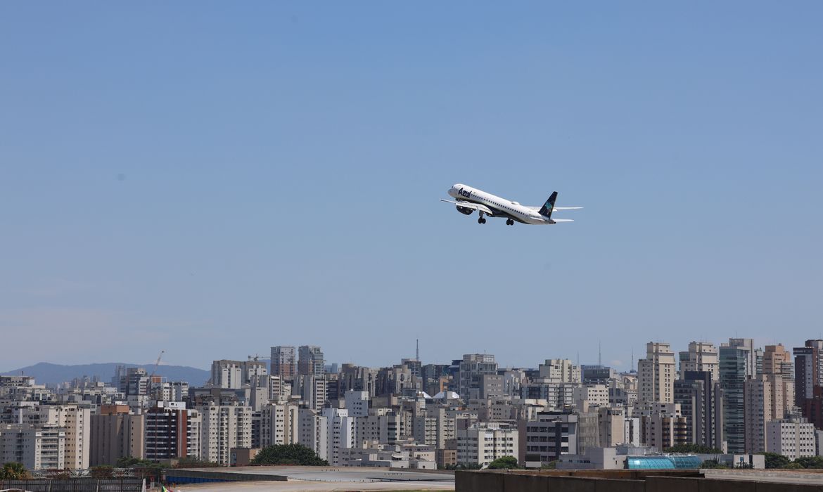 AM e mais três estados do Norte têm passagens aéreas mais caras do Brasil, aponta Anac