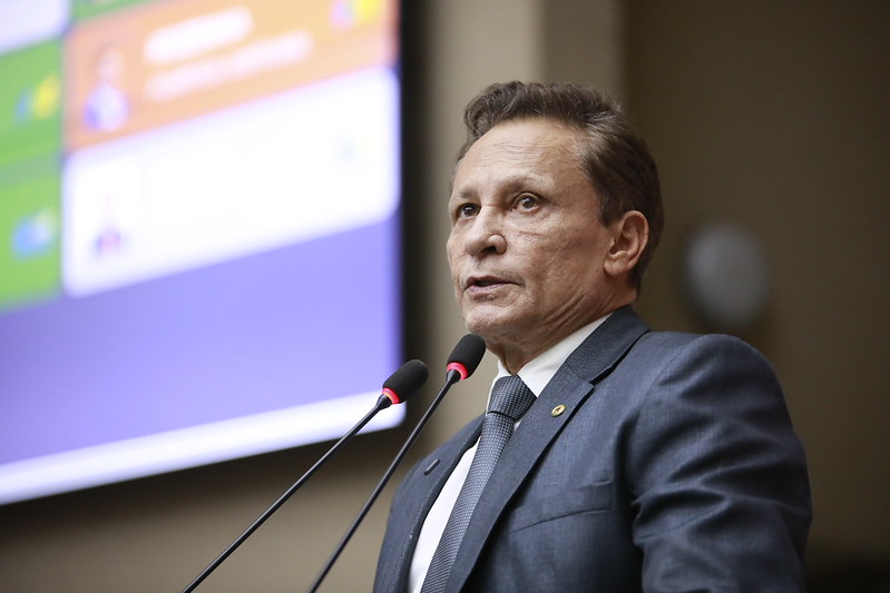 Adjuto Afonso é eleito presidente da Assembleia Legislativa do Amazonas
