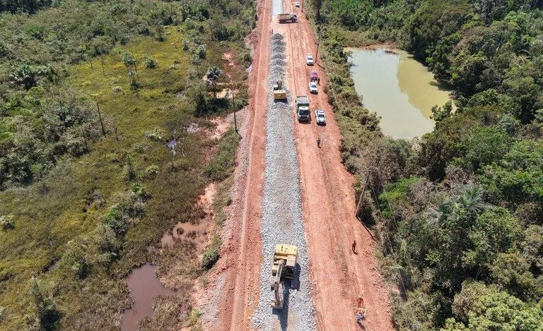 Trecho da BR-319 tem interdições temporárias para manutenção em ponte