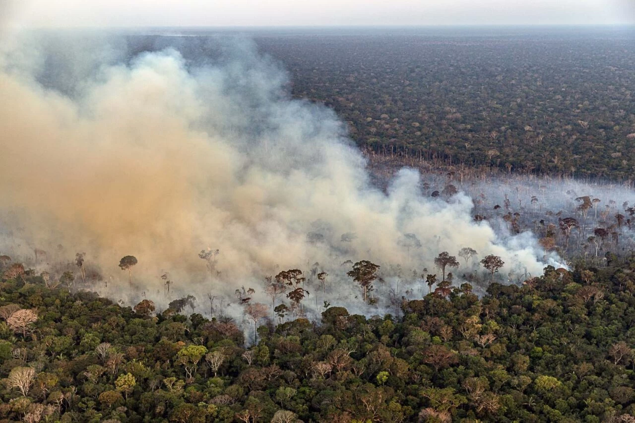 Amazonas registra níveis "péssimo" e "ruim" de qualidade do ar