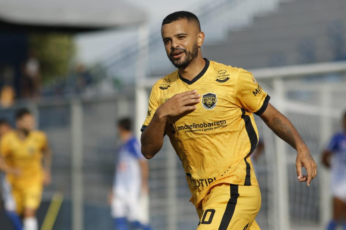 Jogador com mais partidas pelo Amazonas, Rafael Tavares deixa o clube