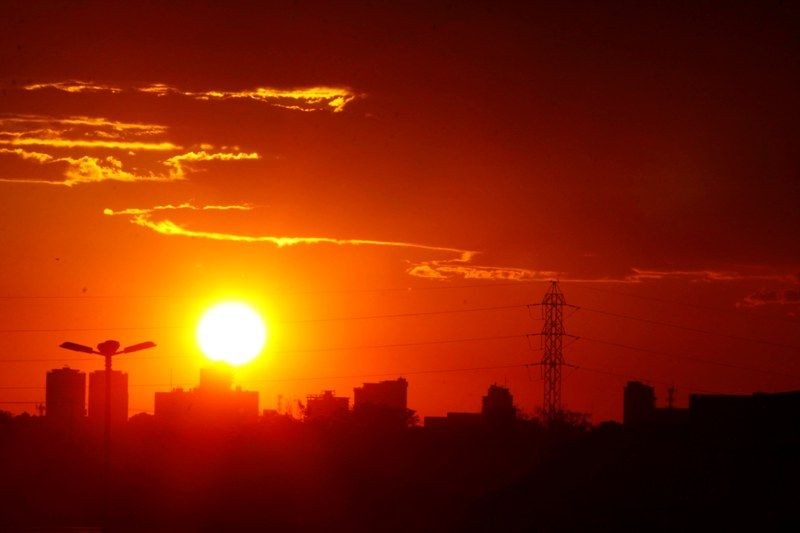 Após dias com chuva, AM tem previsão de tempo seco e calor de até 40 °C