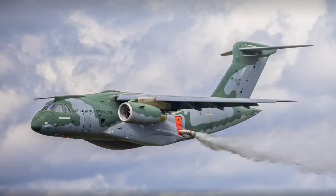 Mais duas aeronaves começam a atuar no combate a queimadas nesta segunda-feira (12)