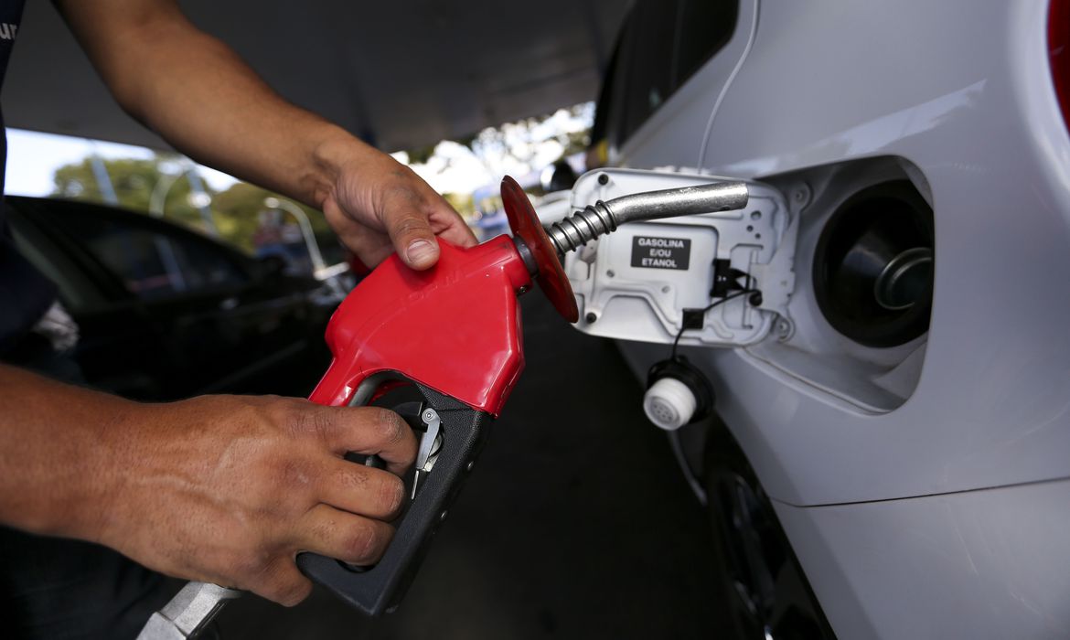 Preço da gasolina aumenta em Manaus