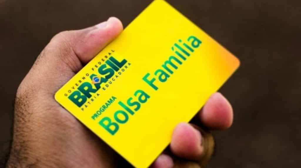 Novas regras do Bolsa Família excluirão mais necessitados, alerta presidente de colegiado de assistência social do AM