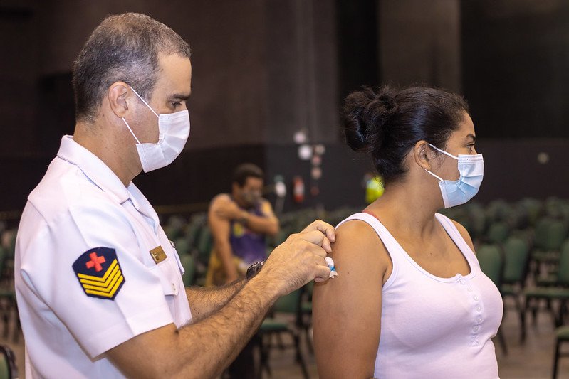 Manaus terá 54 pontos de vacinação nesta semana