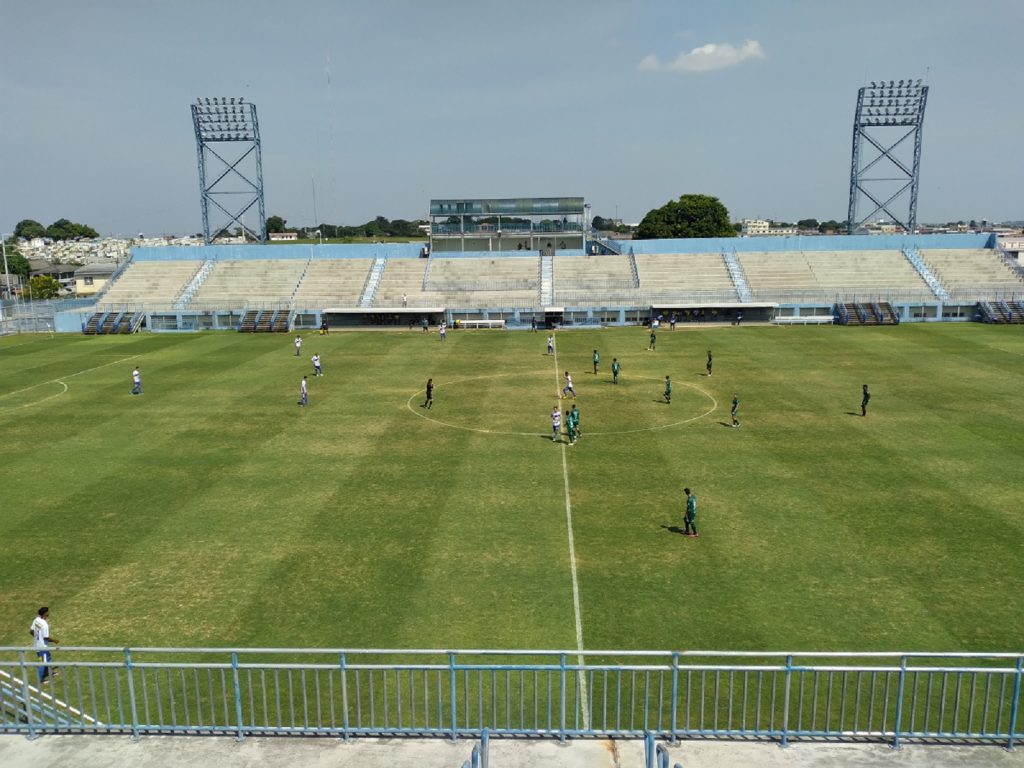 AM libera jogos de futebol com ocupação de 30% da capacidade dos estádios