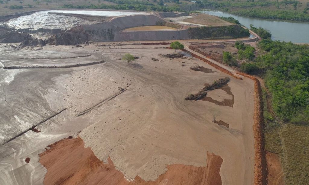 Parlamentares e ambientalistas reagem a decreto sobre "mineração artesanal" no Amazonas