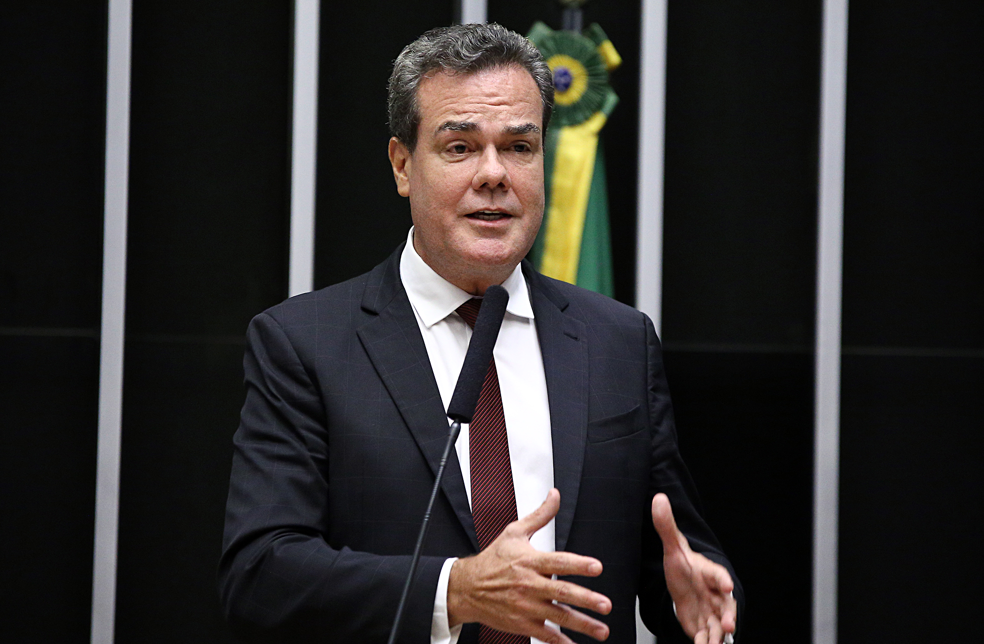 Rosiene Carvalho l Henrique Oliveira: Wilson tem mais força política do que teve Melo durante turbulência no governo