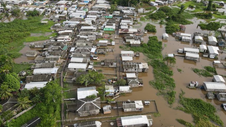 Amazonas já tem 58 cidades que sofrem com impactos da cheia em 2022