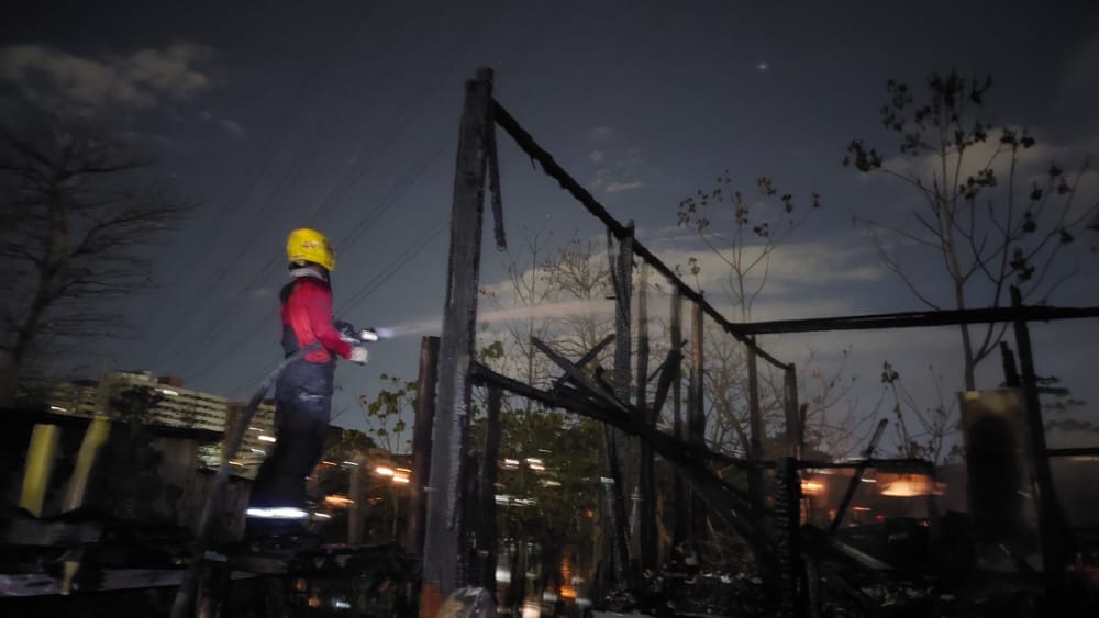 Manaus inicia campanha de doações às famílias atingidas por incêndio no São Jorge