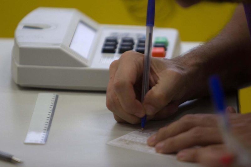 TRE-AM registra baixo número de mesários voluntários para Eleições 2022