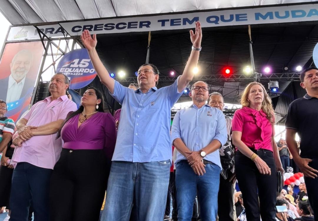 Eduardo Braga oficializa candidatura ao governo do AM e terá como vice Anne Moura, do PT