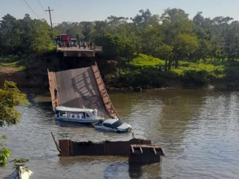 Ponte de concreto desaba nesta quarta-feira (28) e deixa BR-319 interditada
