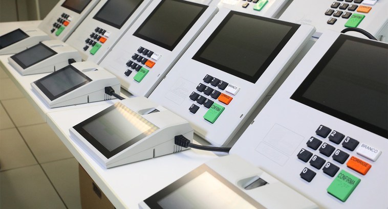 Nas primeiras horas de votação, AM precisou substituir 28 urnas, afirma TRE