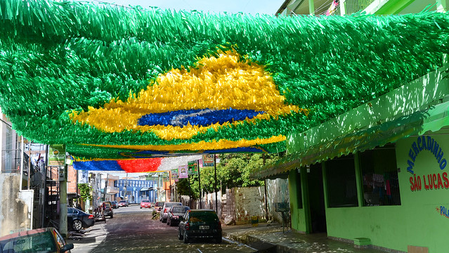 Saiba como ficam horários da saúde e comércio nesta sexta-feira (2), dia de jogo do Brasil