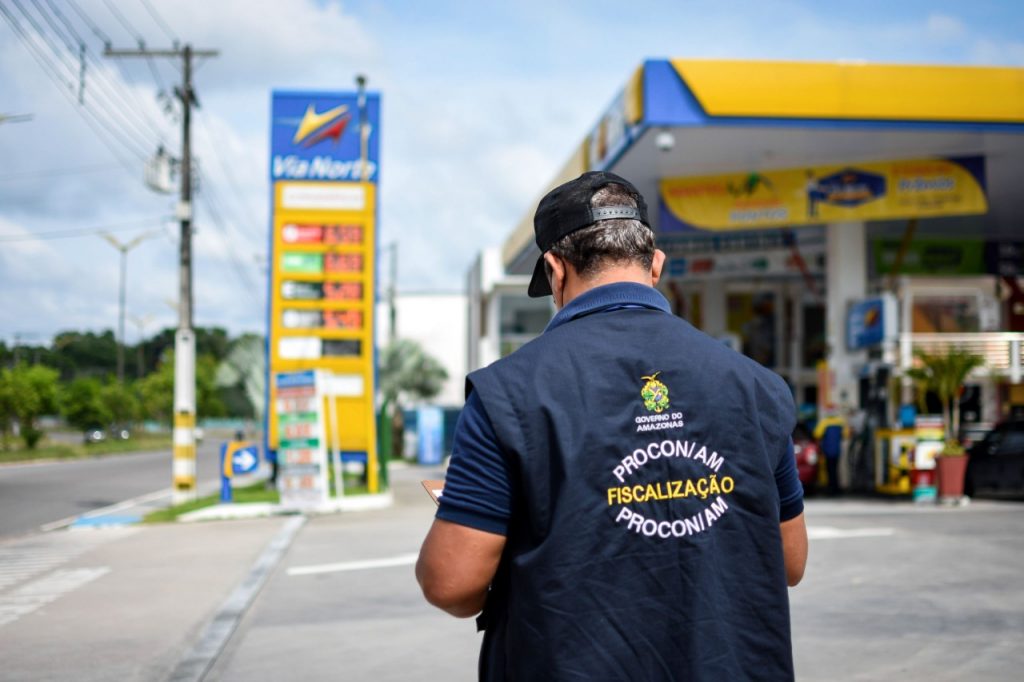 Postos de combustíveis em Manaus serão fiscalizados após aumento no preço do litro da gasolina
