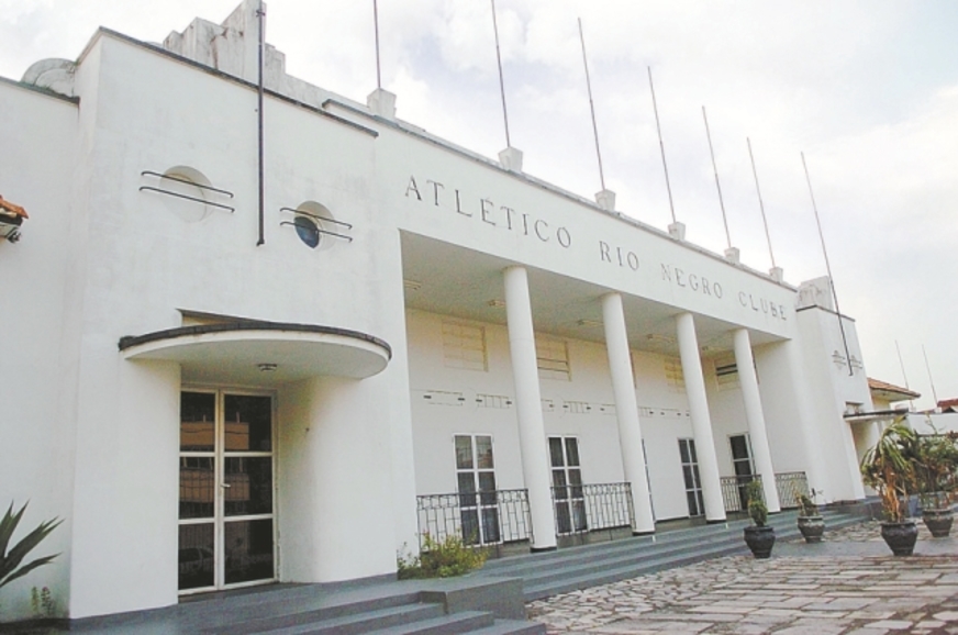 Sede do Rio Negro Clube é retirada de leilão pela Justiça