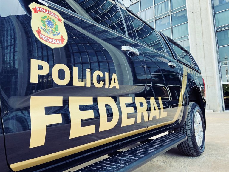 PF faz operação contra suspeitos de fraudes e desvios durante a pandemia no AM