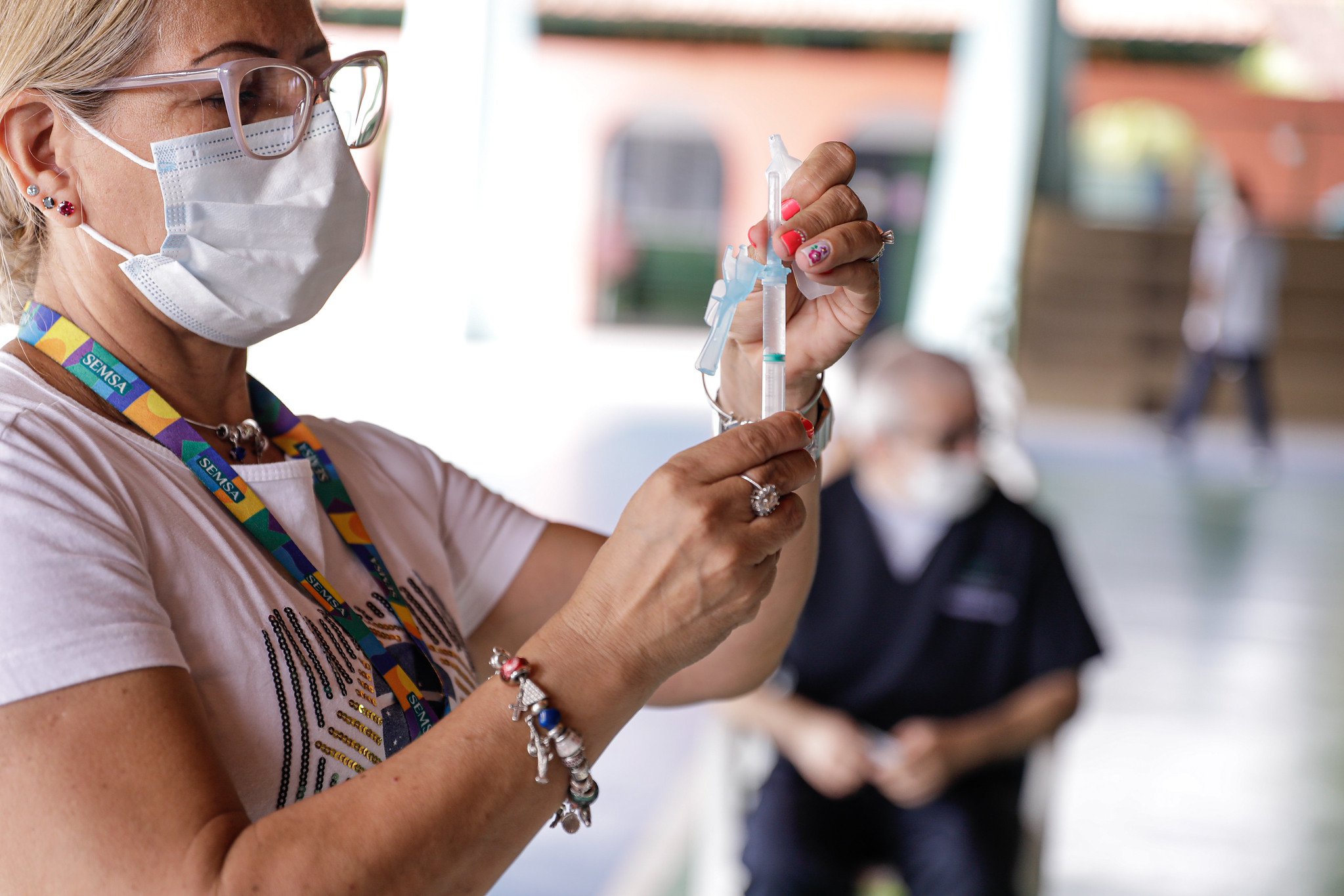 Manaus oferece 75 pontos de vacinação contra covid-19 nesta semana